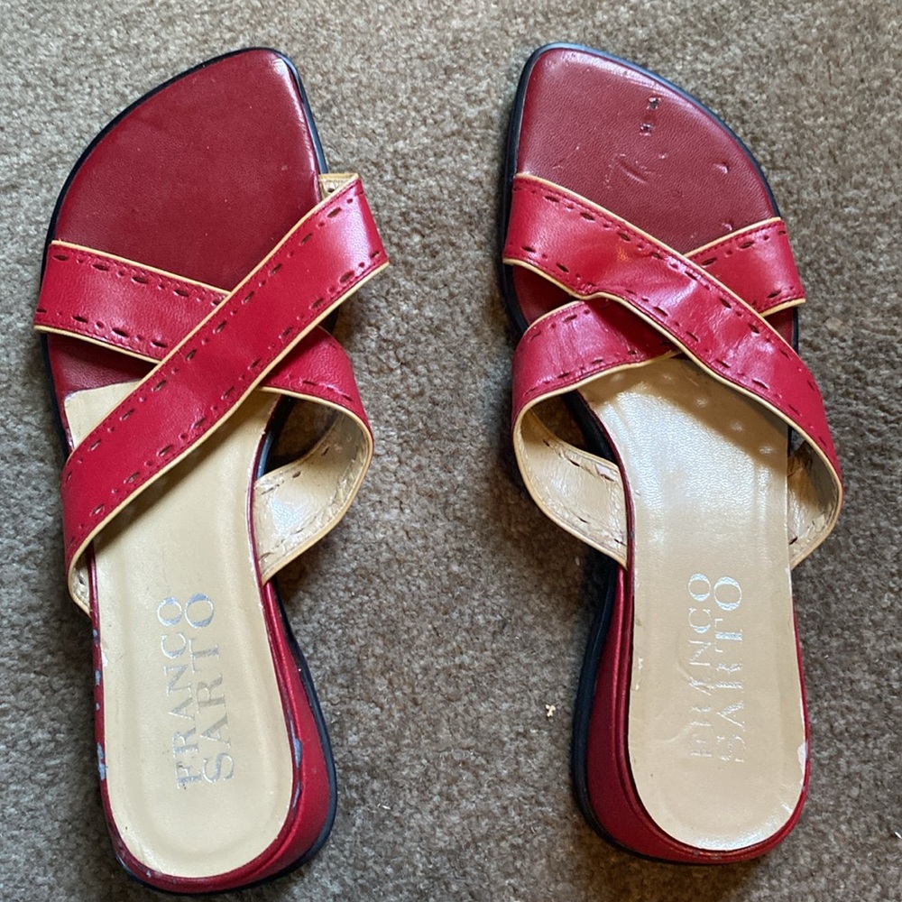Sandals - Picture 11 of 11